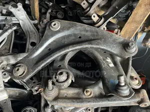 Nissan Roque Lower Arm