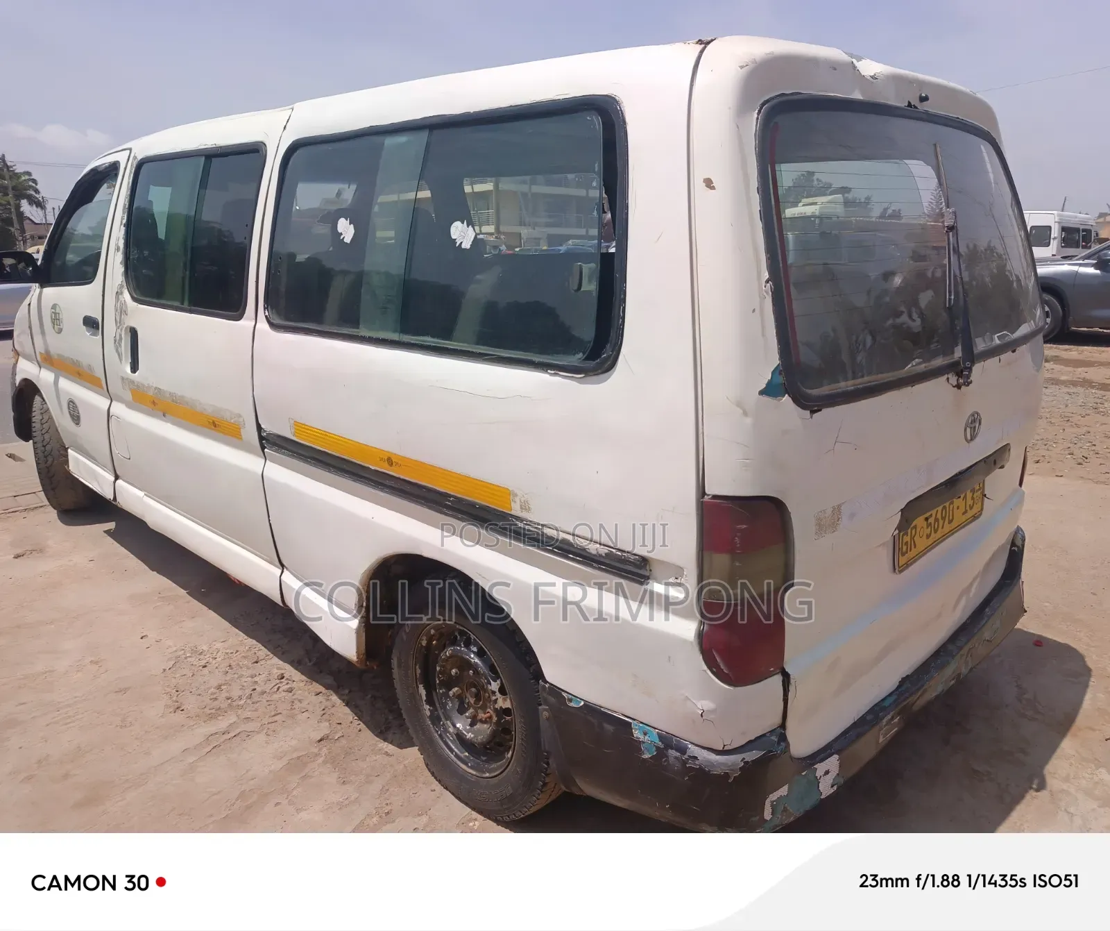 Toyota HiAce 2002 White