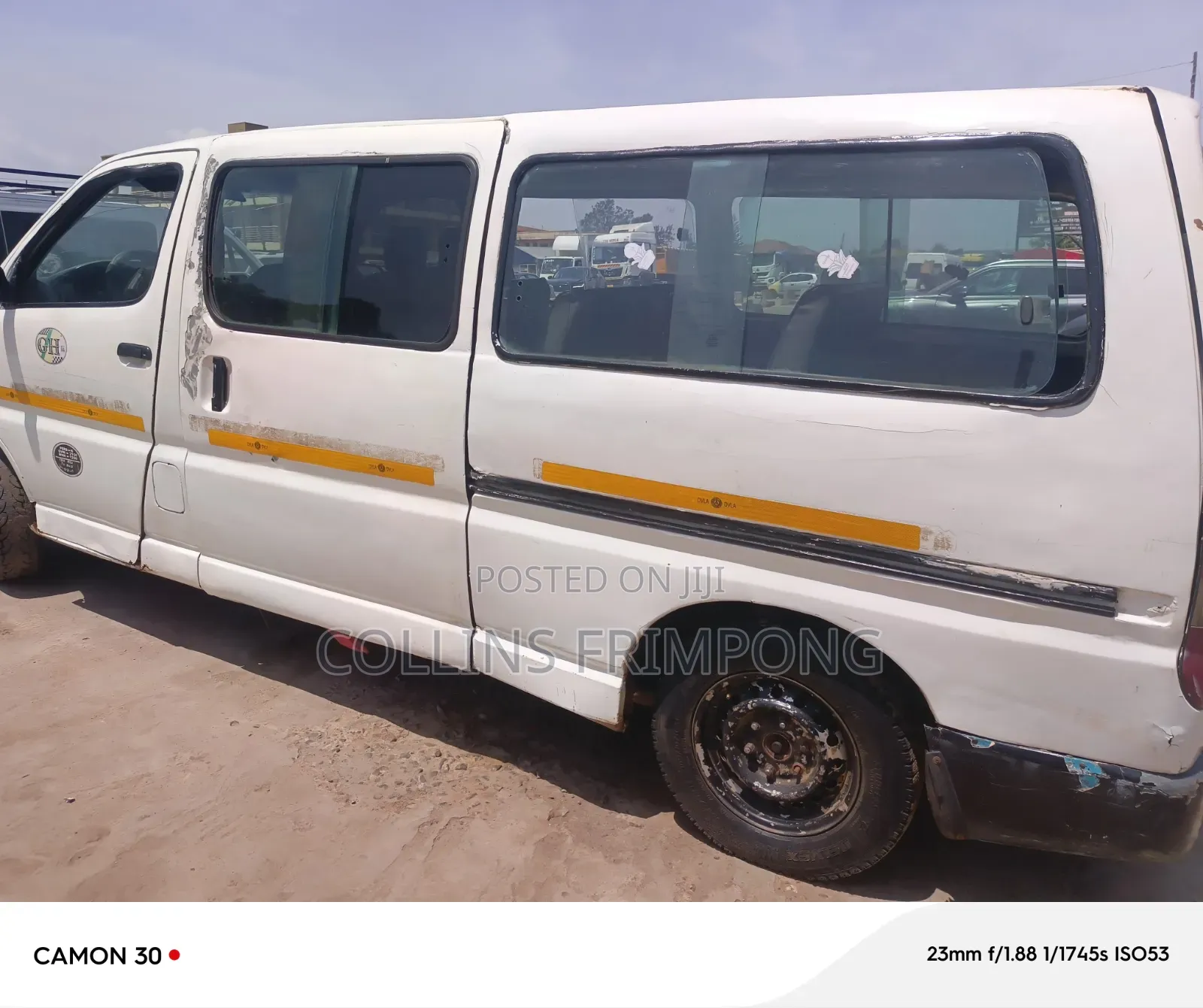 Toyota HiAce 2002 White