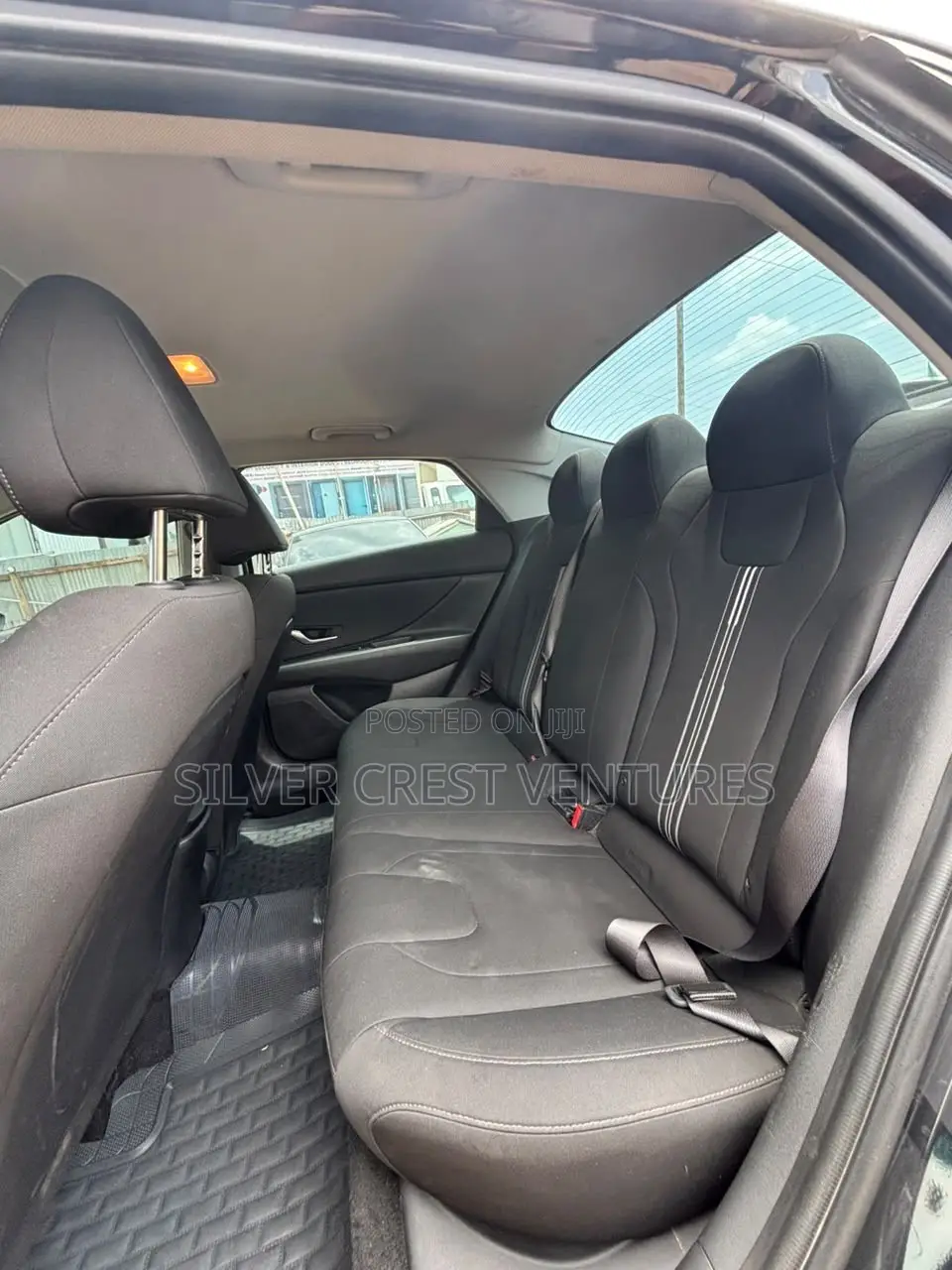 Hyundai Elantra SE 2021 Black