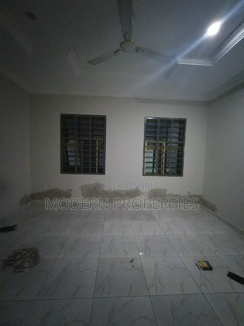 3bdrm Apartment in Modern Properties, Tseaddo for rent