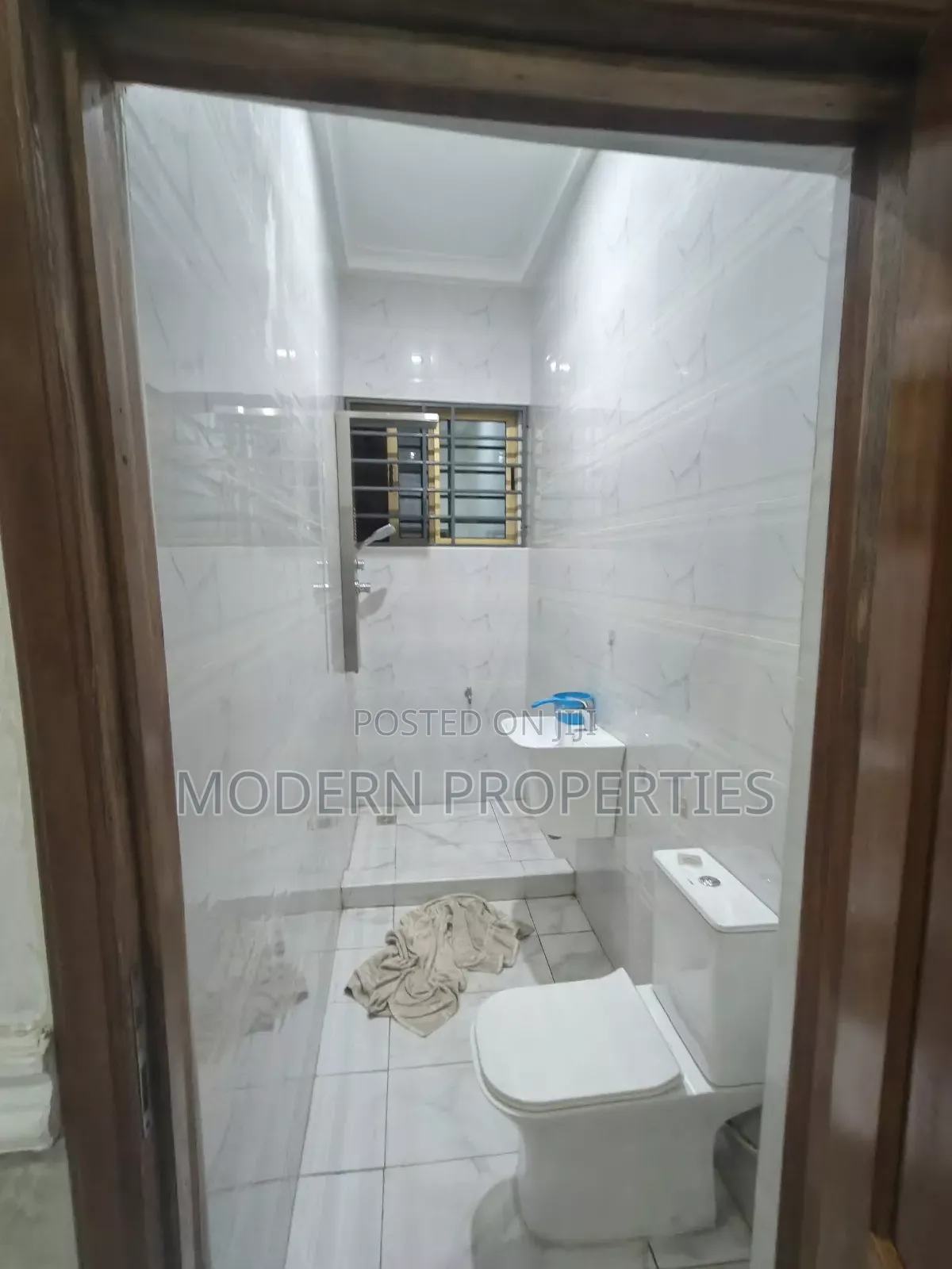 3bdrm Apartment in Modern Properties, Tseaddo for rent