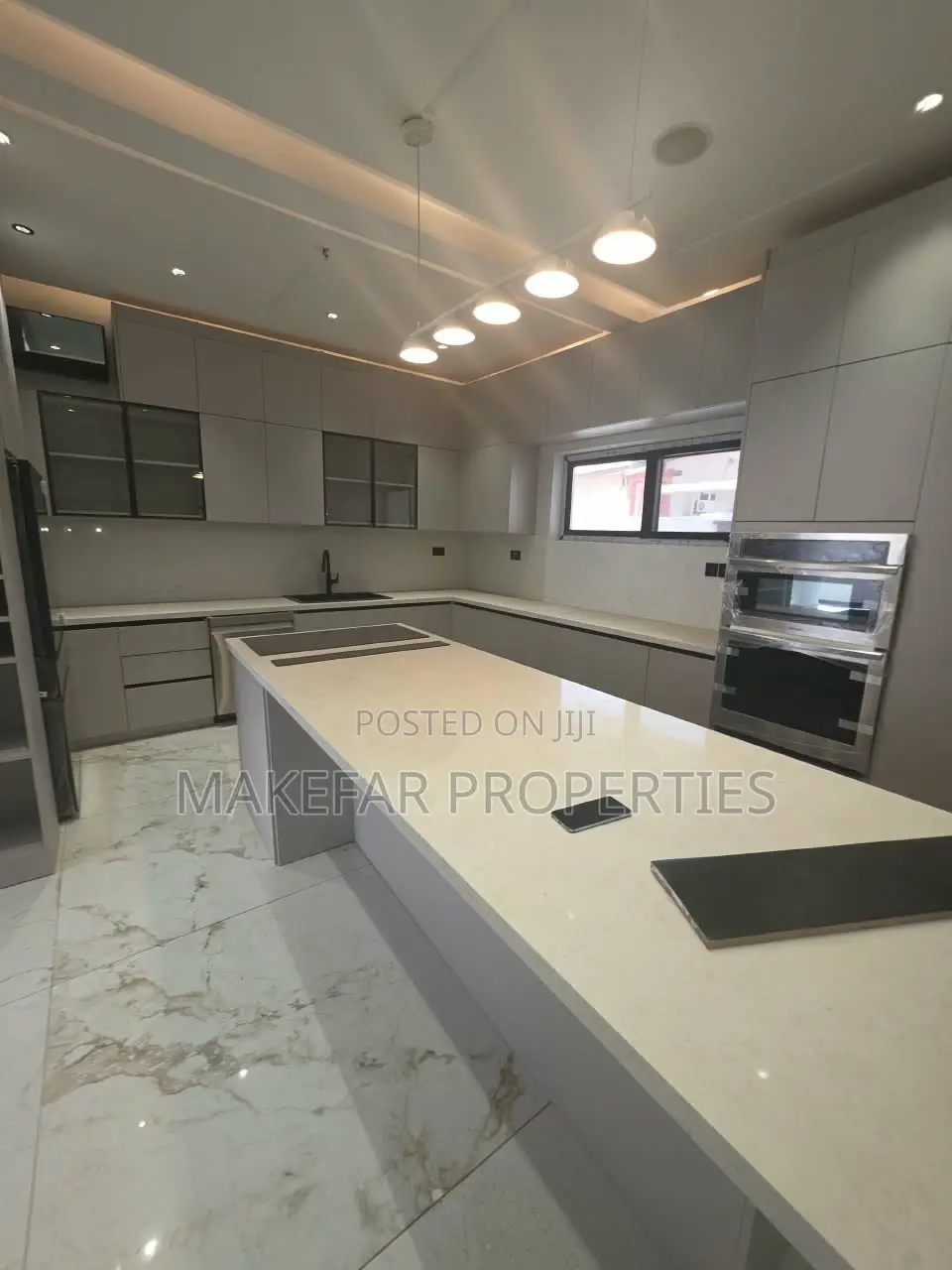 4bdrm House in Adjiriganor for sale