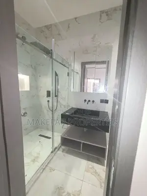 4bdrm House in Adjiriganor for sale