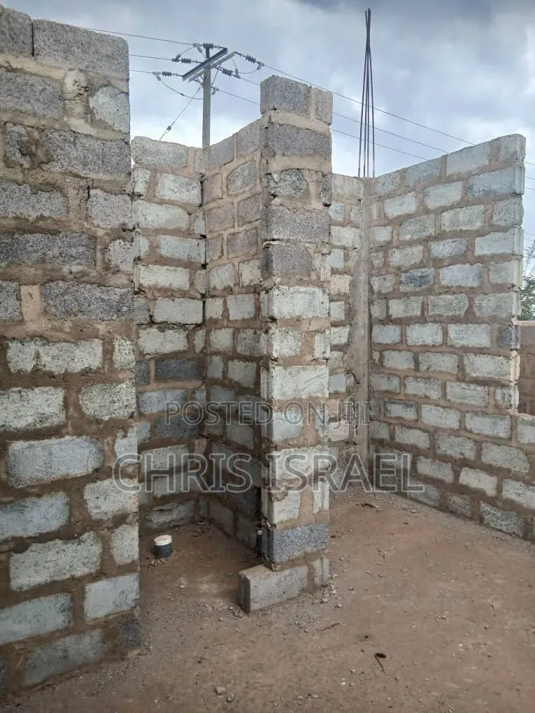 Land for Sale at Oyibi Benarpat