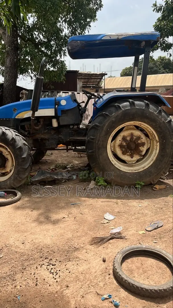 New Holland Tractor