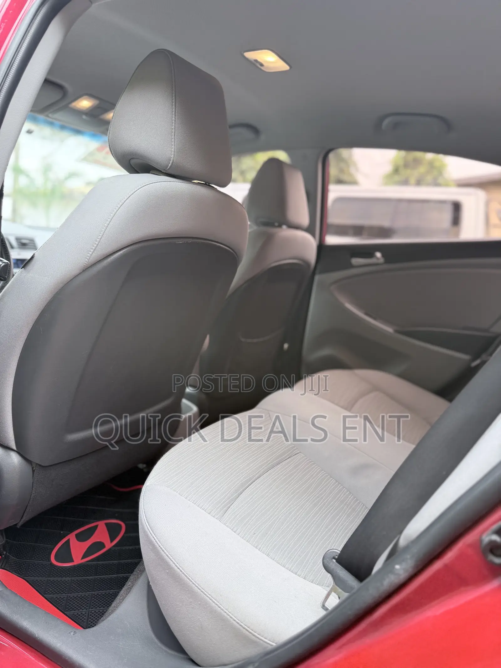 Hyundai Accent SE Sedan 2016 Red