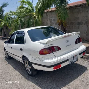 Toyota Corolla Sedan Automatic 2003 White