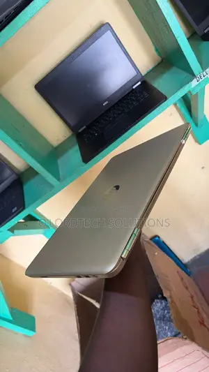 Laptop HP Pavilion 15 8GB AMD HDD 500GB