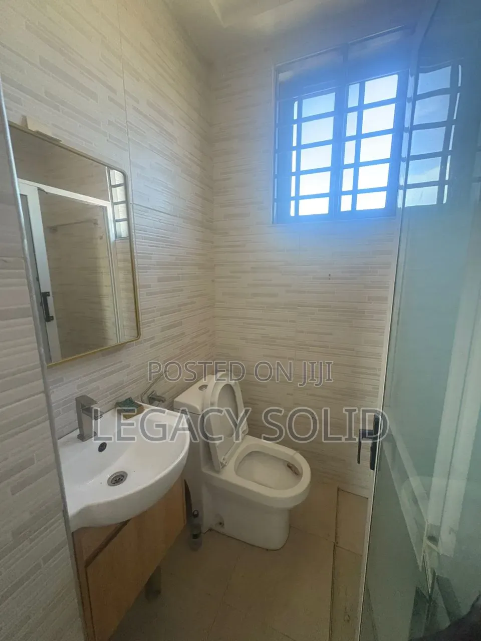 2bdrm Apartment in Legacy Solid Real, Tseaddo for rent