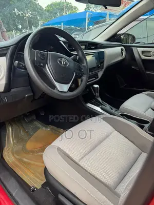 Toyota Corolla LE (1.8L 4cyl 2A) 2019 Red