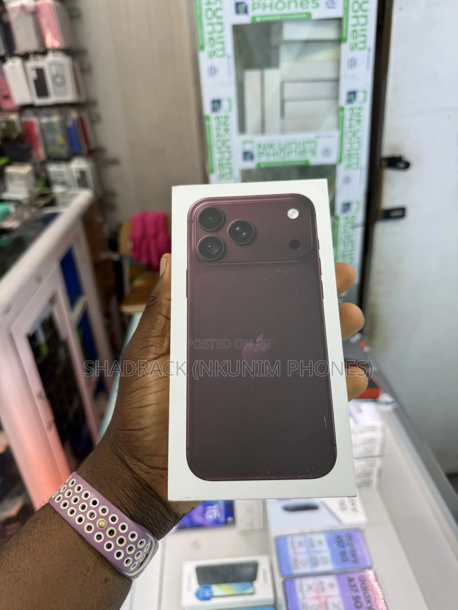 New Apple iPhone 18 Pro Max 256 GB Red