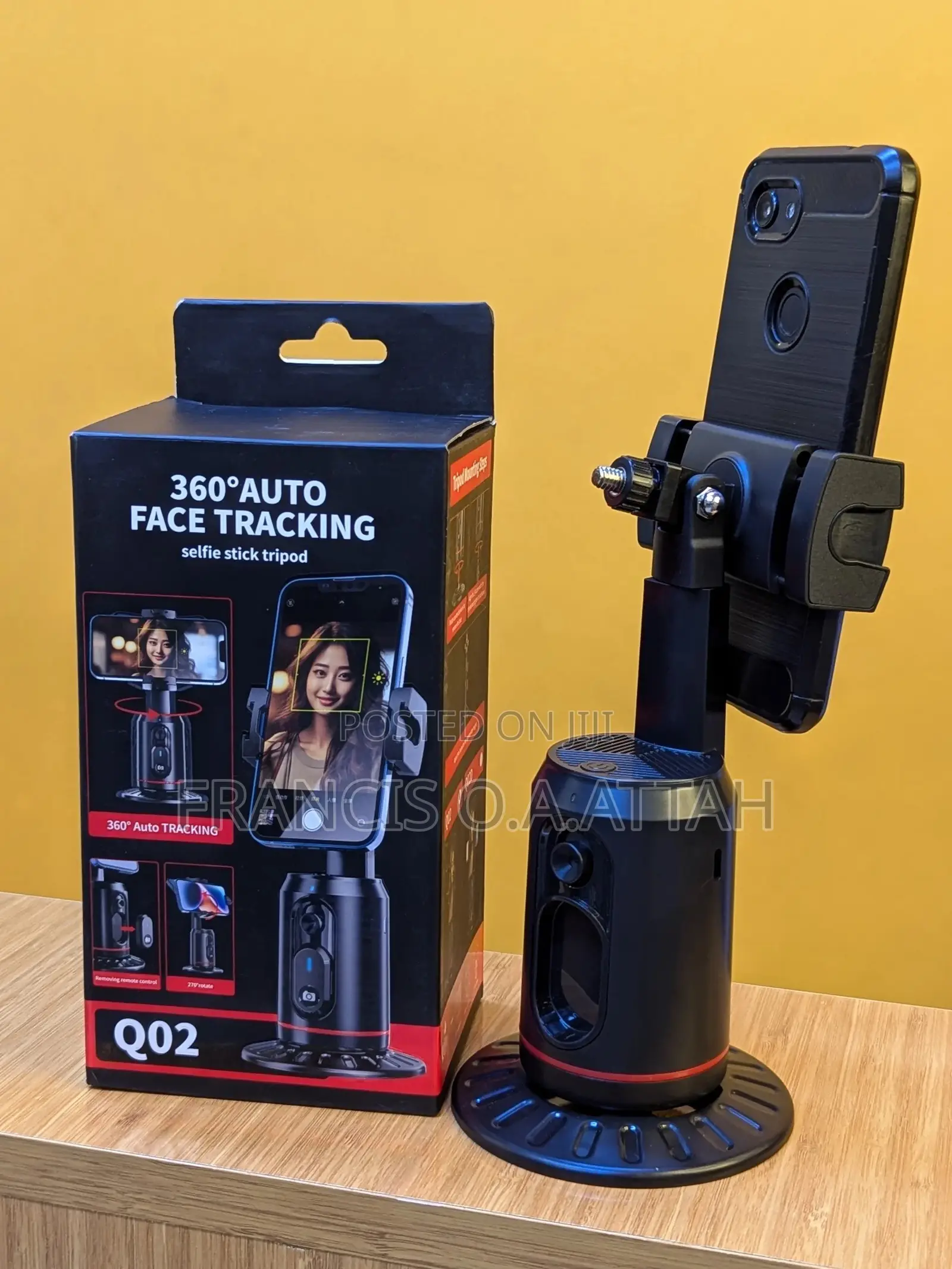 Q02 360° Auto Face Tracking Selfie Stick Tripod for Smartphones