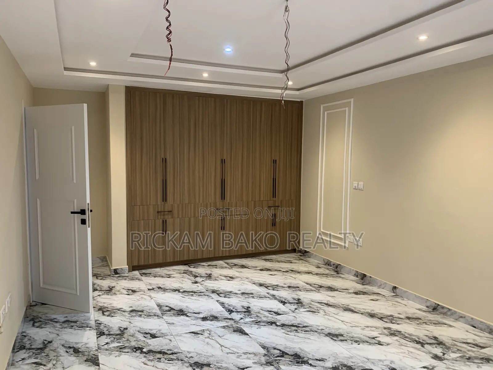 5bdrm House in Abokobi for rent