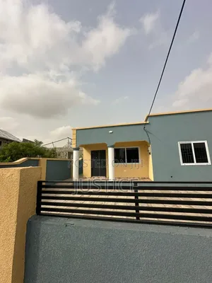 2bdrm House in Adom City Estate, Accra Metropolitan for sale