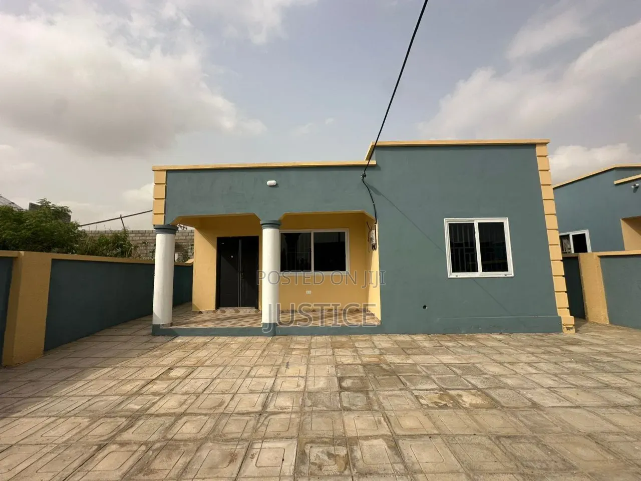 2bdrm House in Adom City Estate, Accra Metropolitan for sale