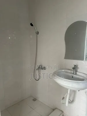 2bdrm House in Adom City Estate, Accra Metropolitan for sale