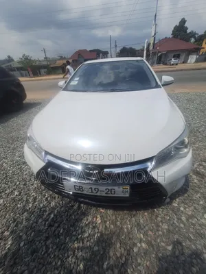Toyota Camry 2017 White