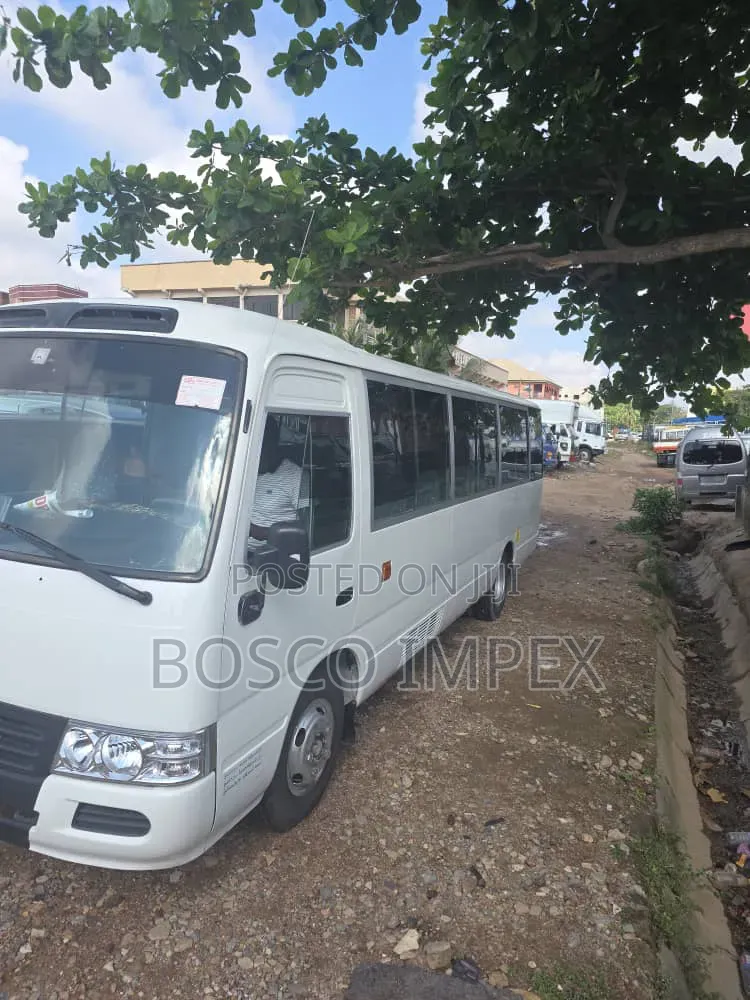 Toyota Coaster 2012 White