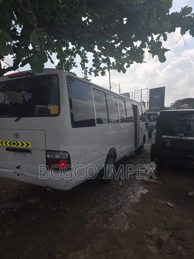 Toyota Coaster 2012 White