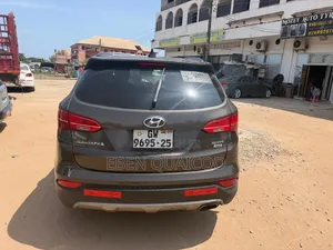 Hyundai Santa Fe 2015 Gray