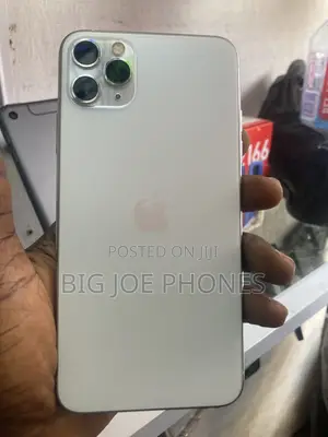Apple iPhone 11 Pro Max 64 GB White