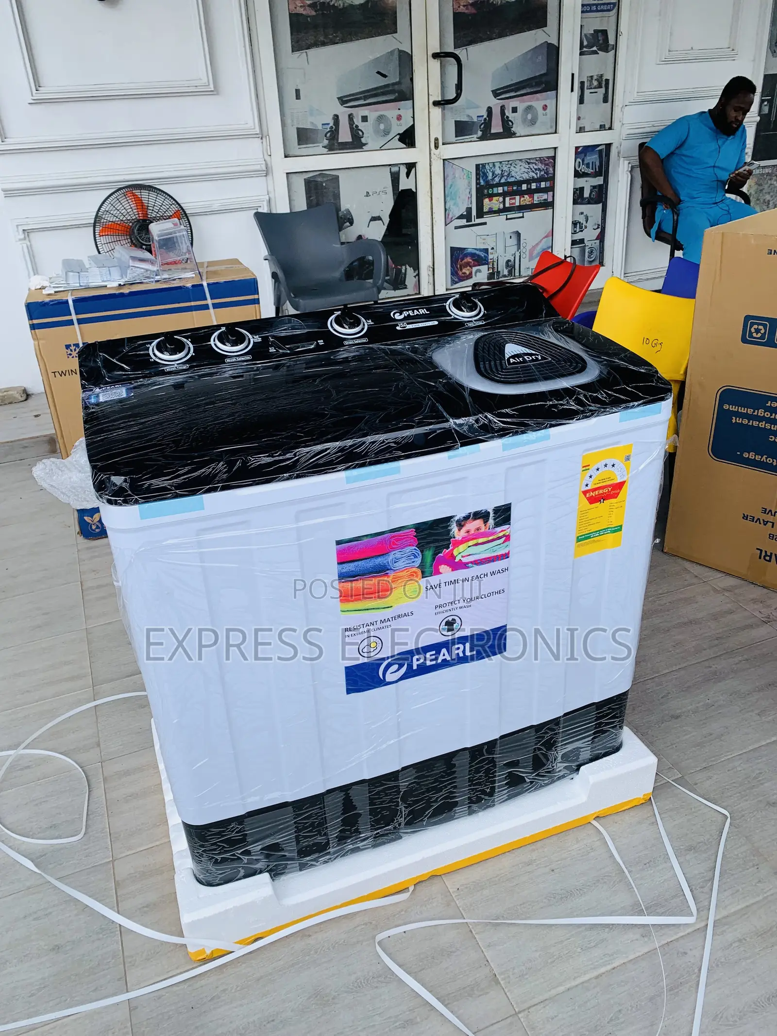 12kg Topload Twintub Semi Automatic White Pearl White —-