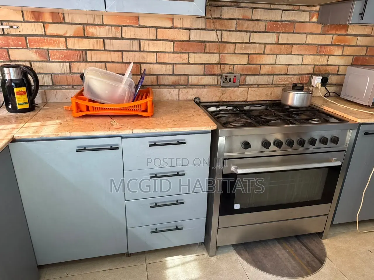 Furnished 3bdrm House in Spintex for rent