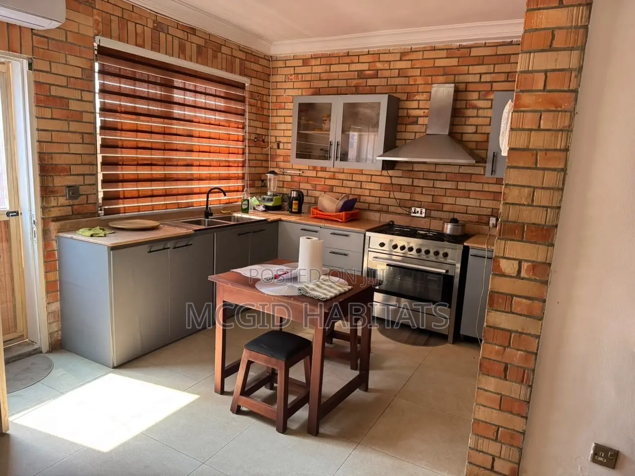 Furnished 3bdrm House in Spintex for rent
