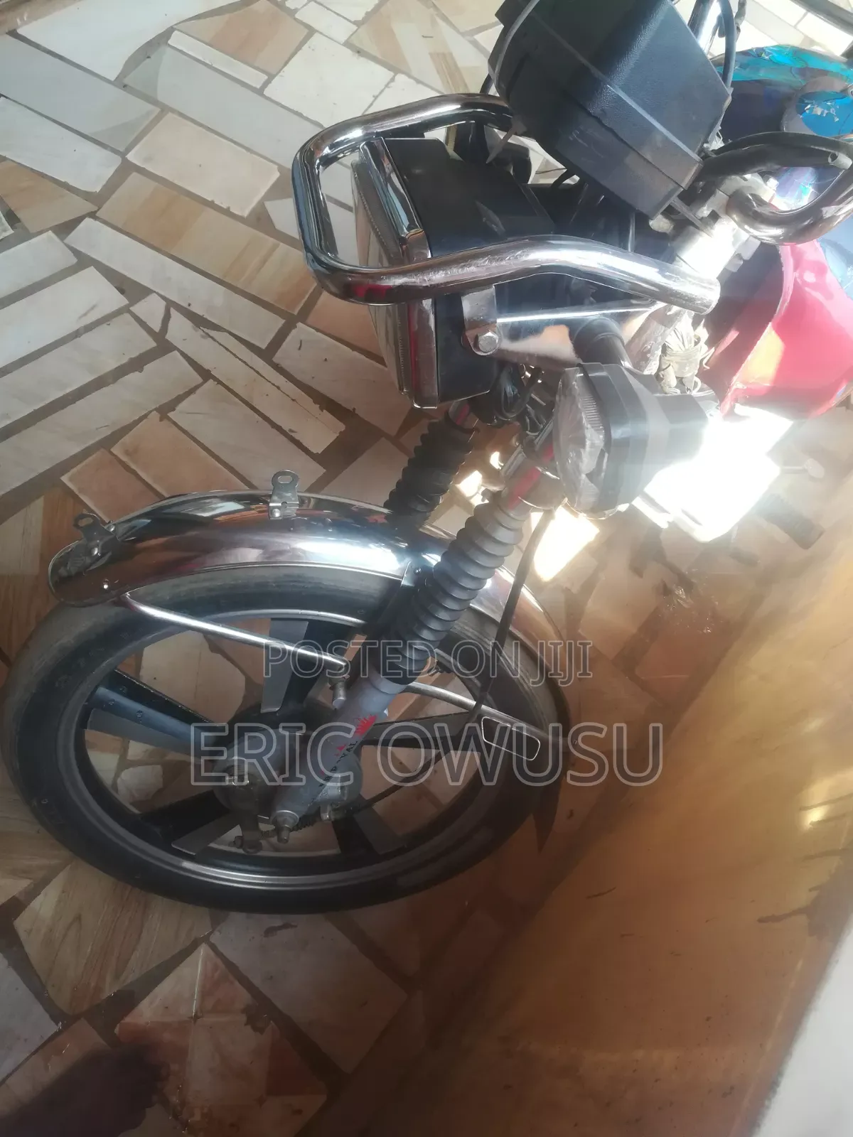 Royal RY125 2019 Red