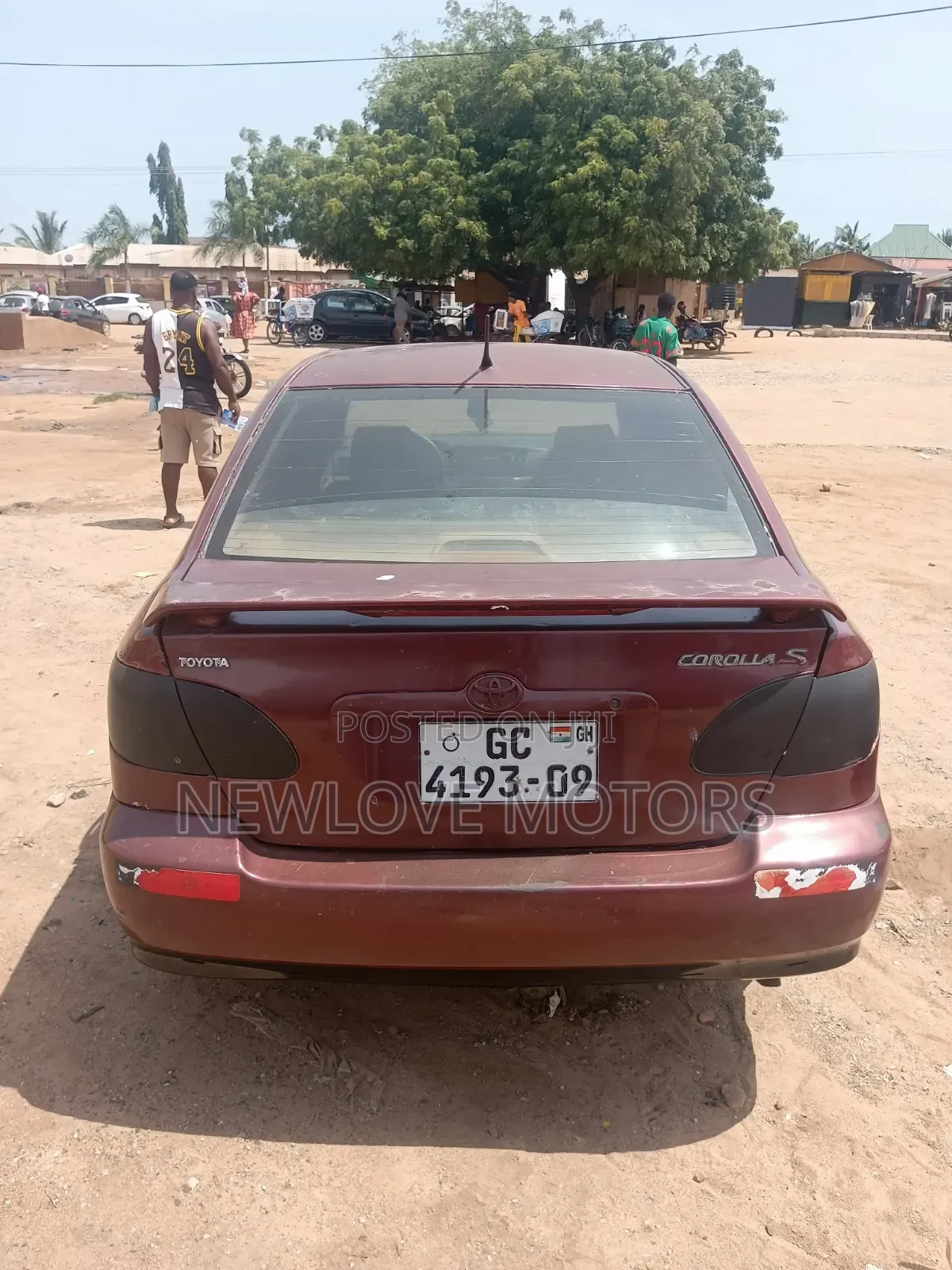 Toyota Corolla LE 2004 Red