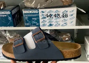 Brand New Birkenstock Arizona Double Strap Sandals – Black