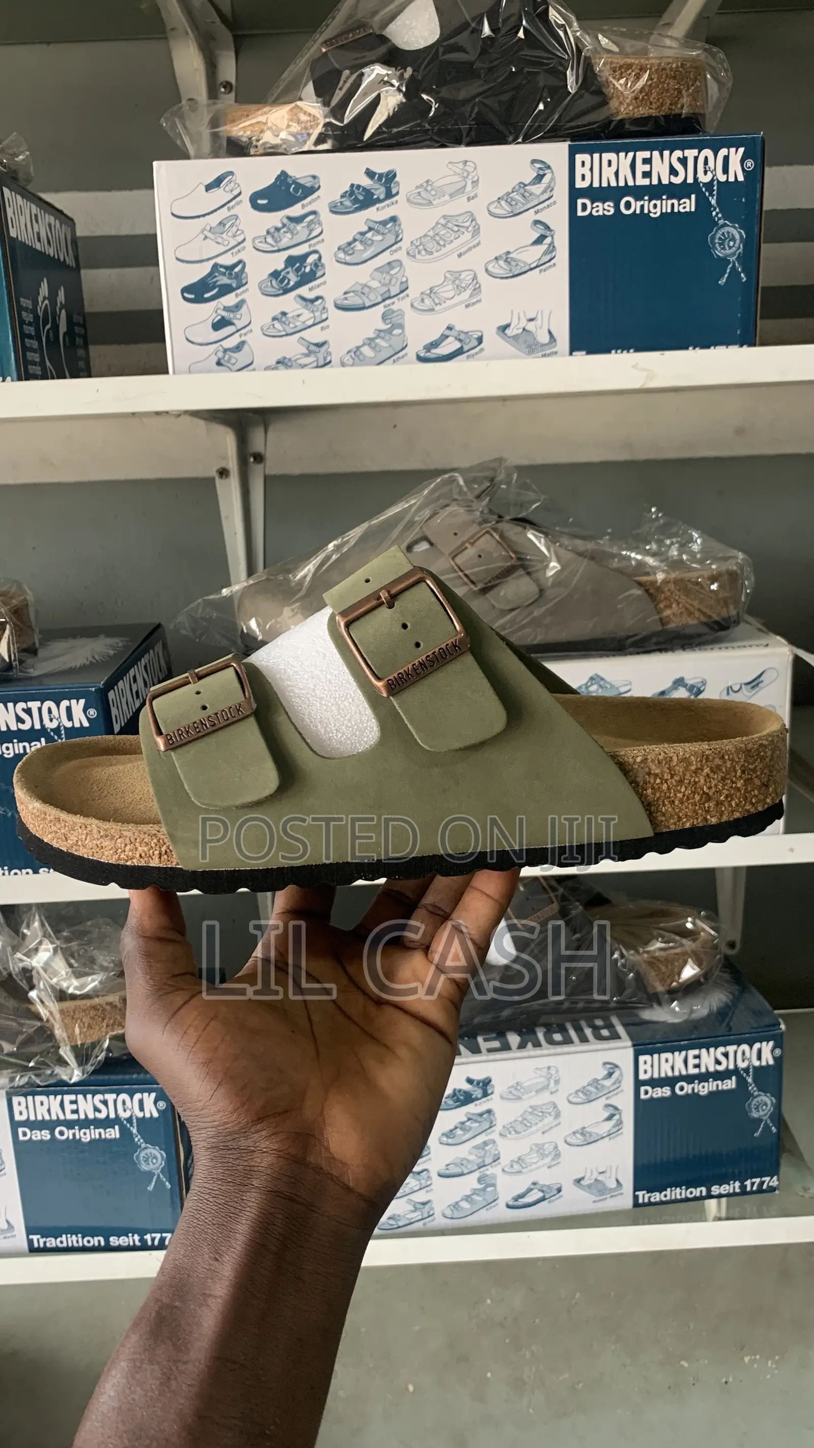 Brand New Birkenstock Arizona Double Strap Sandals – Black