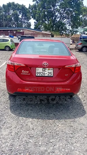 Toyota Corolla 2018 Red
