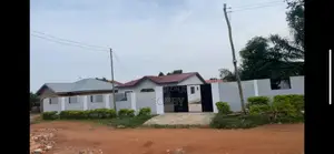 3bdrm House in Ayensu Estate, Valley View Area for rent