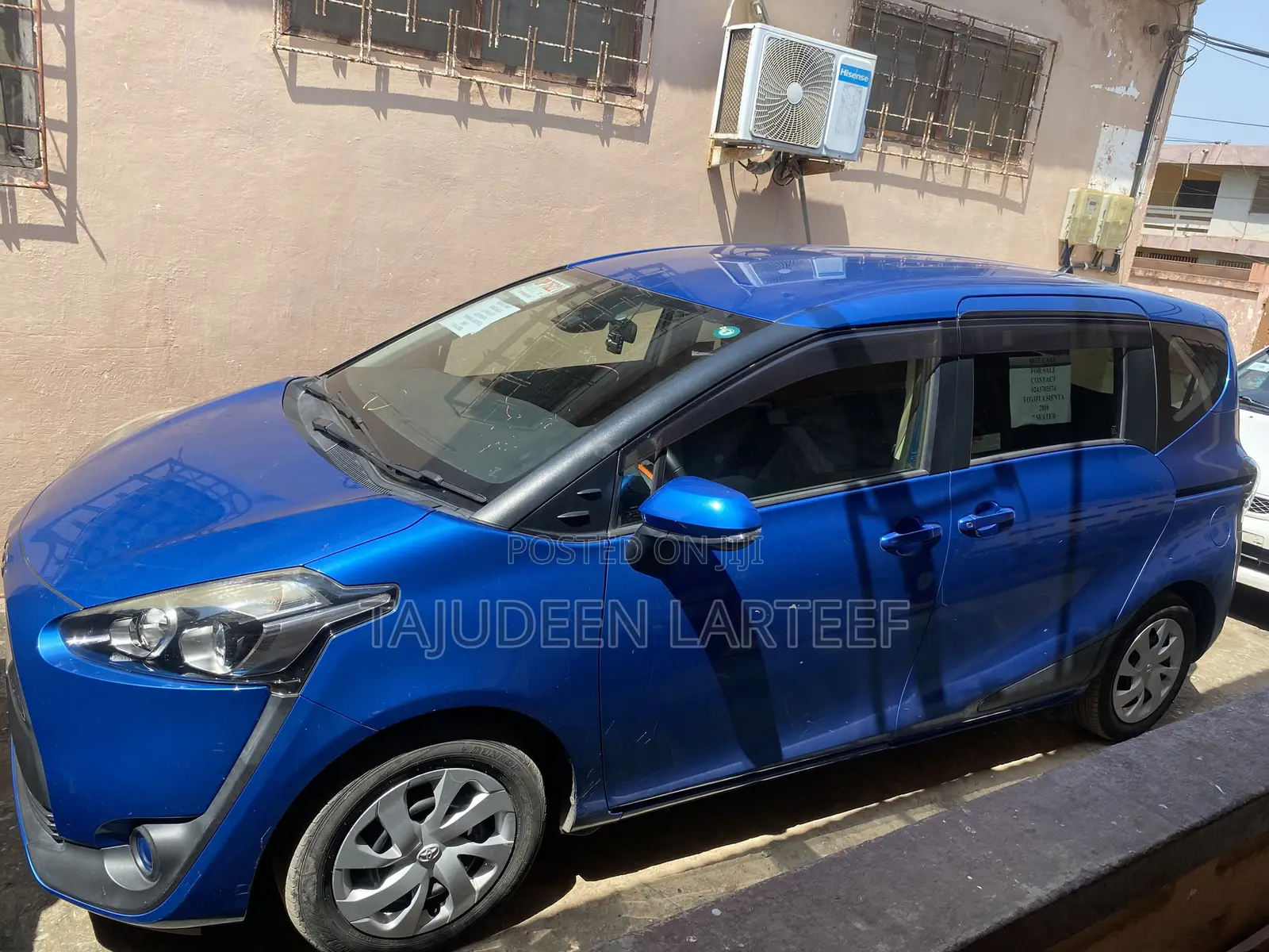 Toyota Sienta 1.5 FWD (6-seater) 2016 Blue