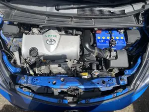Toyota Sienta 1.5 FWD (6-seater) 2016 Blue