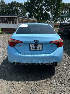 Toyota Corolla 2016 Blue