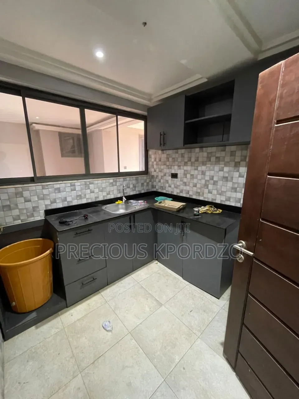 2bdrm Apartment in Adenta Commandos for rent