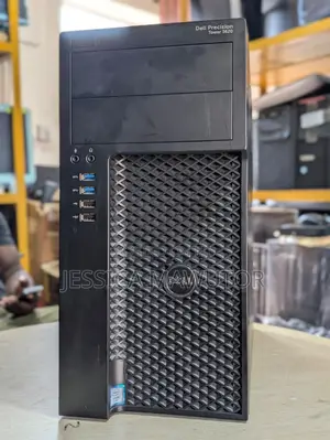 Desktop Computer Dell 16GB Intel Xeon SSD 256GB