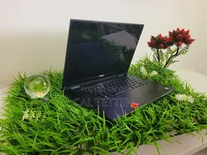 Laptop Dell Latitude 3390 2-in-1 8GB Intel Core i5 SSD 256GB