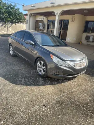 Hyundai Sonata SE 2.0T Sedan FWD (2.0L 4cyl 6A) 2012 Gray