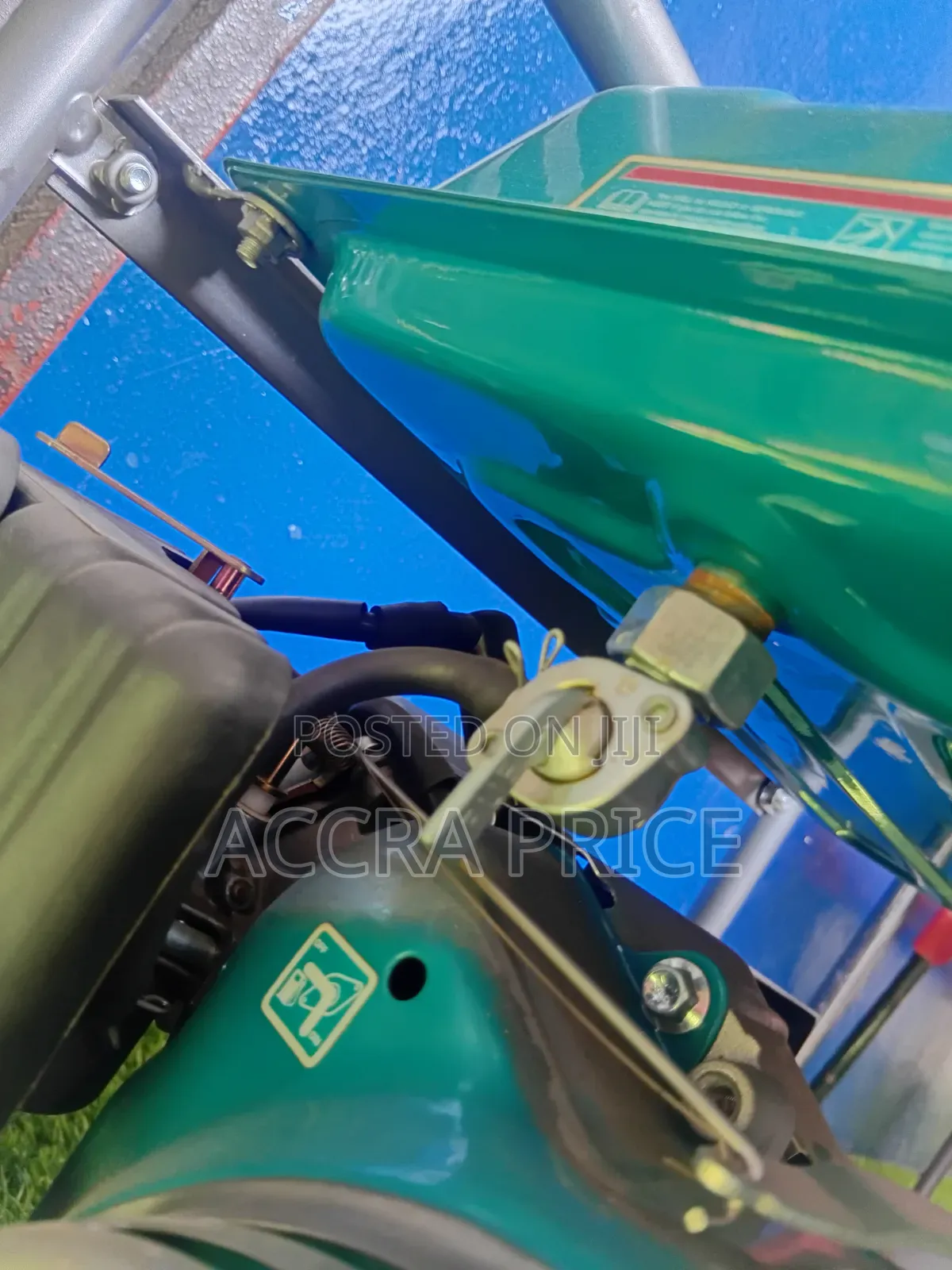 TOTAL GENERATOR TP115005 Powerful Generator for Everyday Use