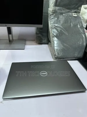 Laptop Dell Precision 5570 16GB Intel Core i7 SSD 1T