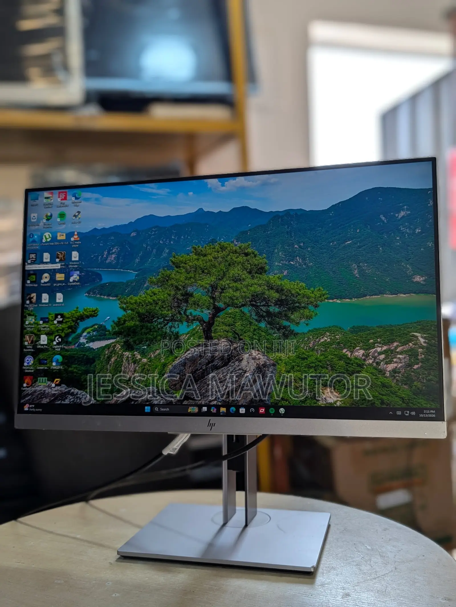 HP Elitedisplay E233