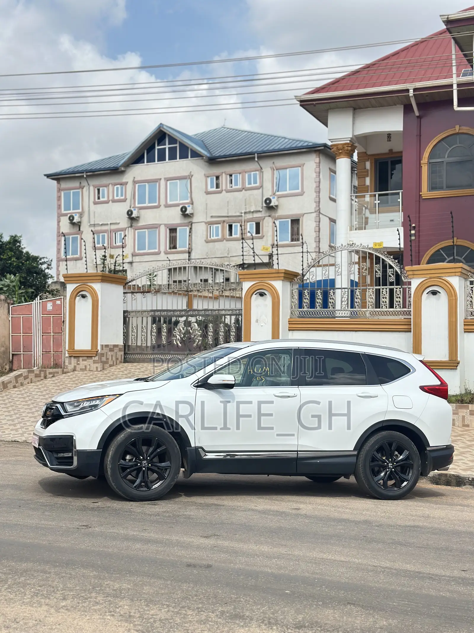 Honda CR-V Touring AWD 2019 White