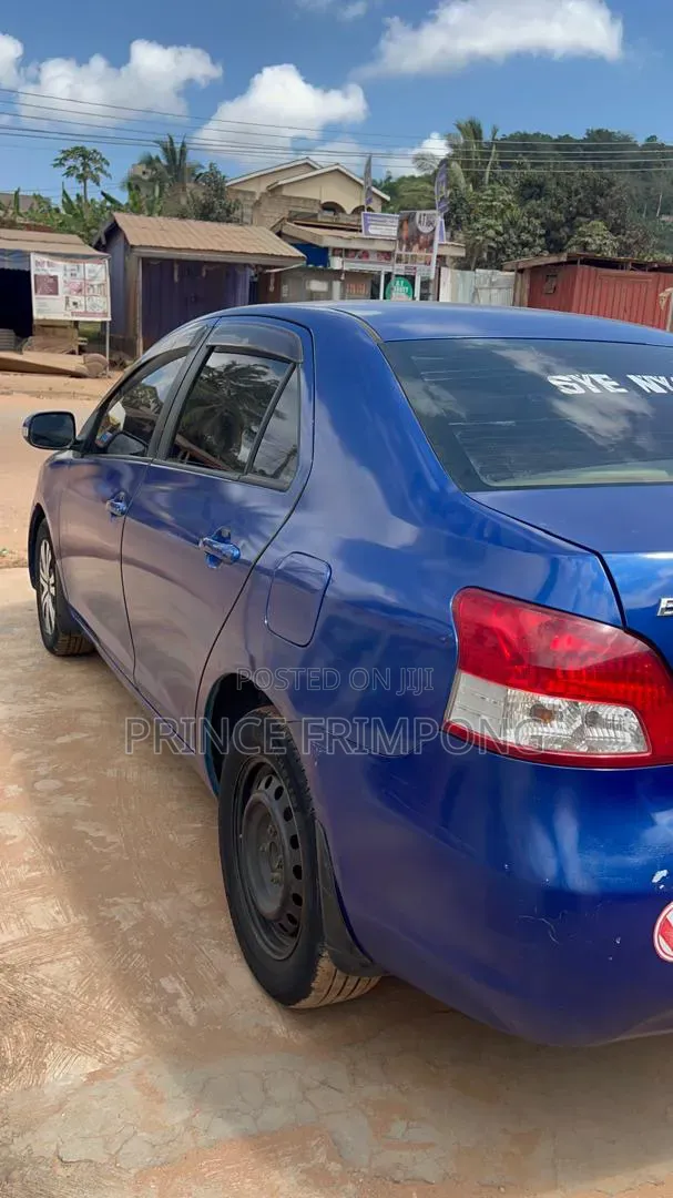 Toyota Belta 2023 Blue