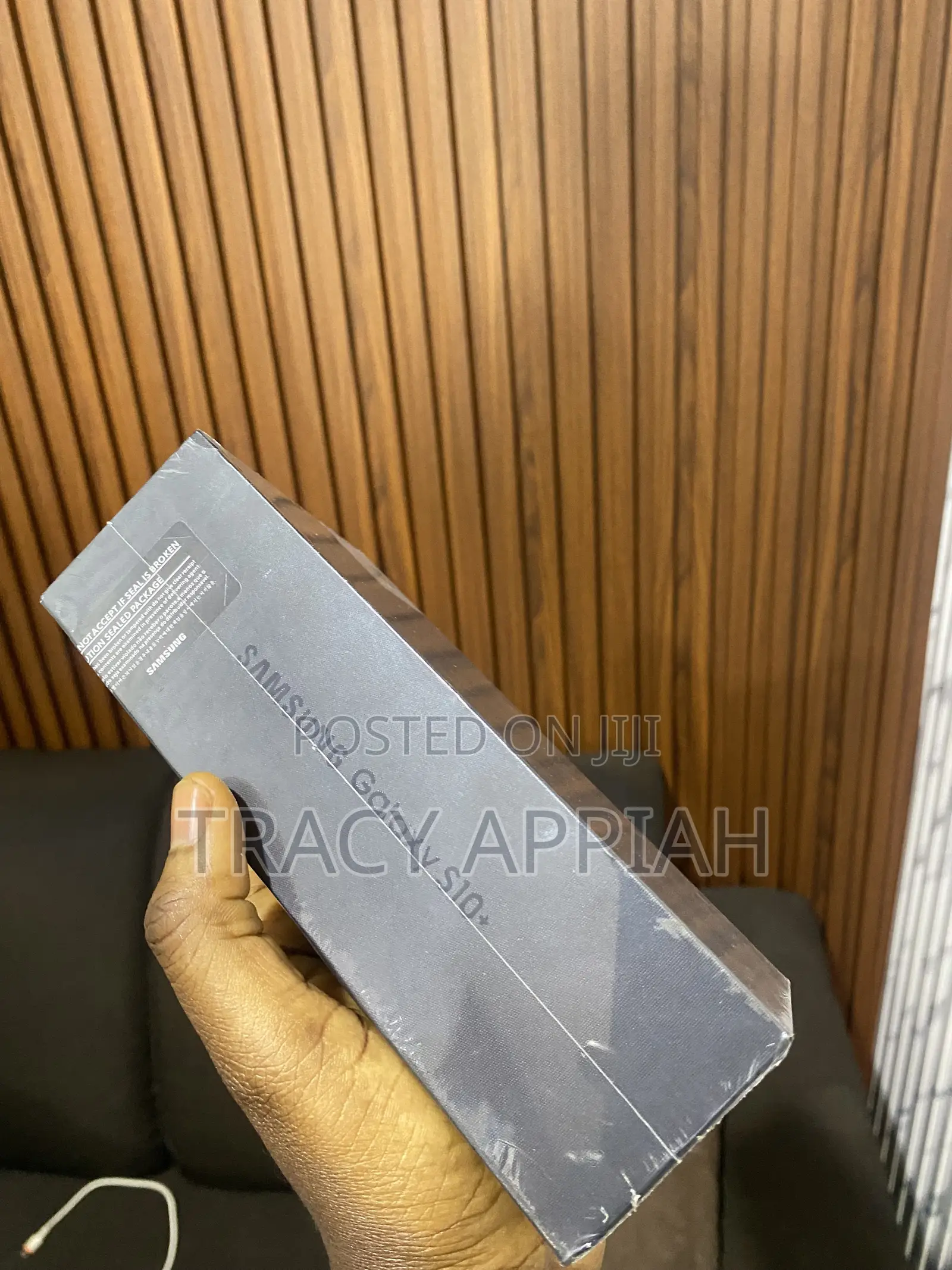 New Samsung Galaxy S10 128 GB Black