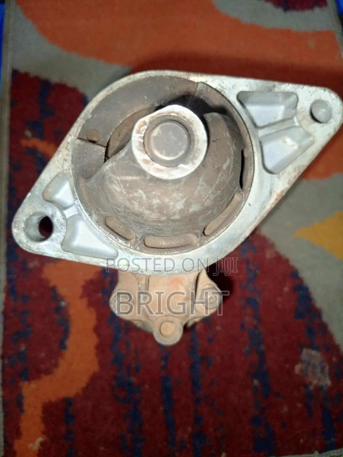 Toyota Vitz Starter