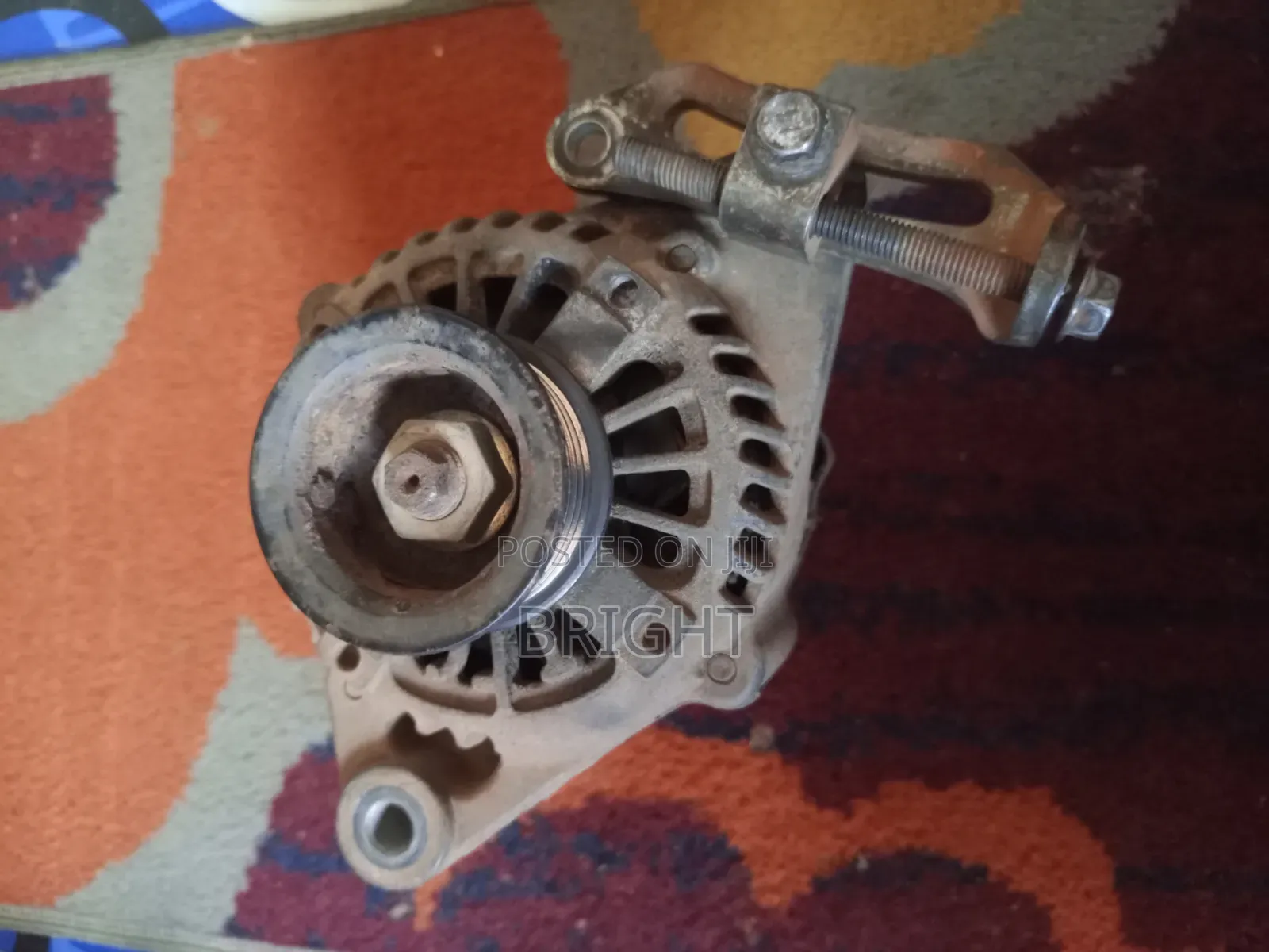 Toyota Vitz Alternator